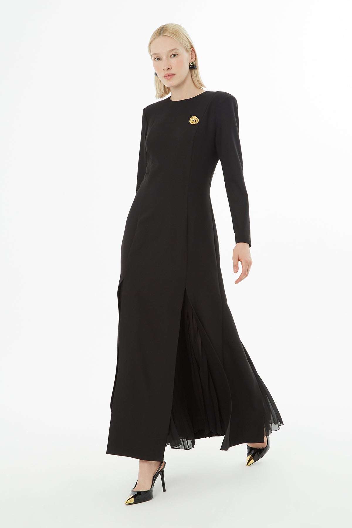 Maxi Dress with Brooch and Pleated Details
