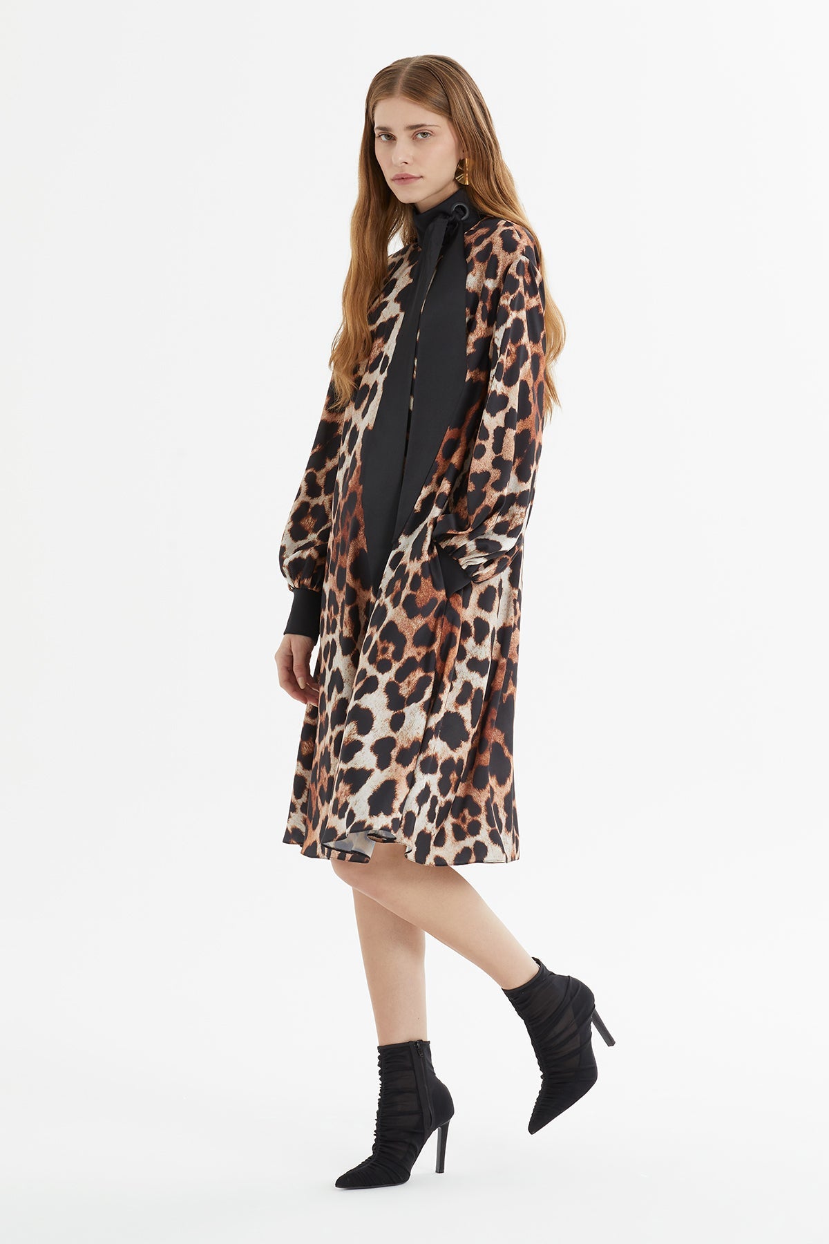 Leopard Print Tie Detail Midi Dress