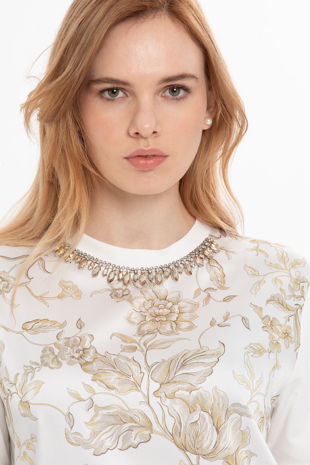 Blouse with Printed Front Necklace Accessory