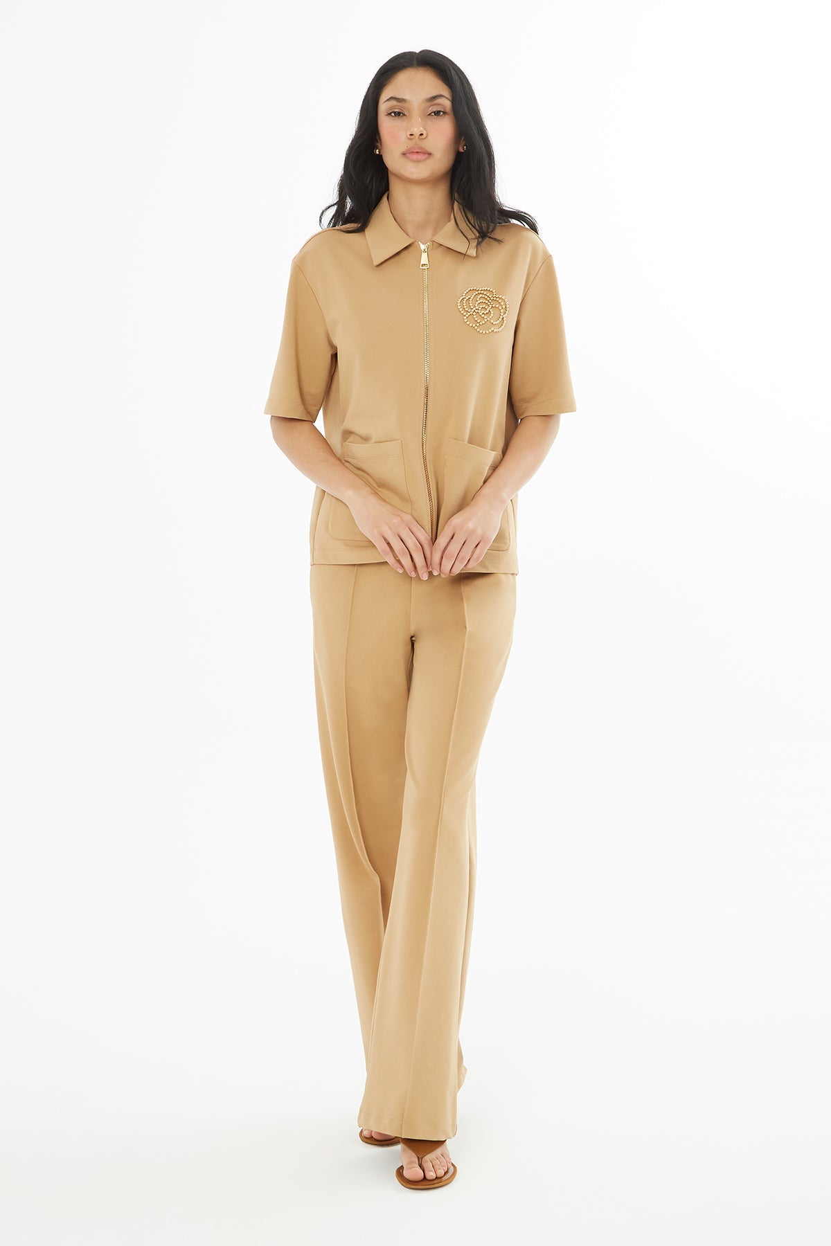 Zippe Tracksuit Set with Floral Accessories