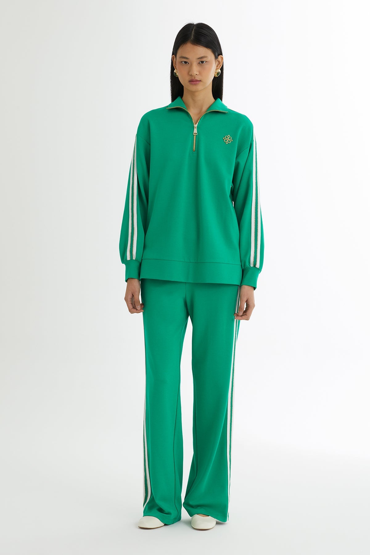 Knit-Detail Top and Pants Sweatshirt Set