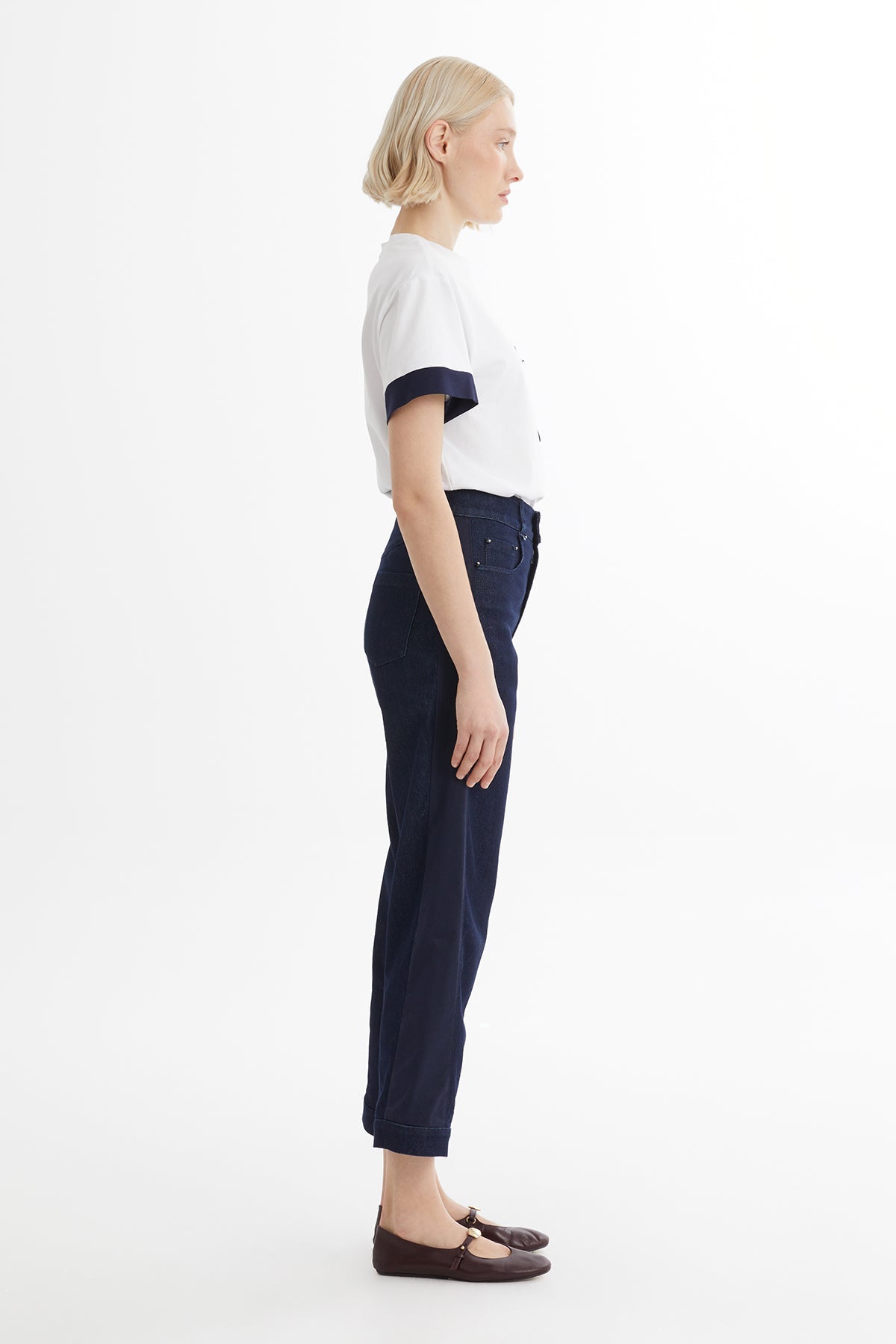 Embroidered Detail Jeans