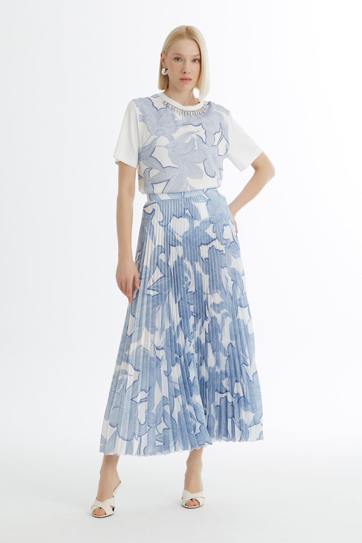 Pleated Patterned Skirt