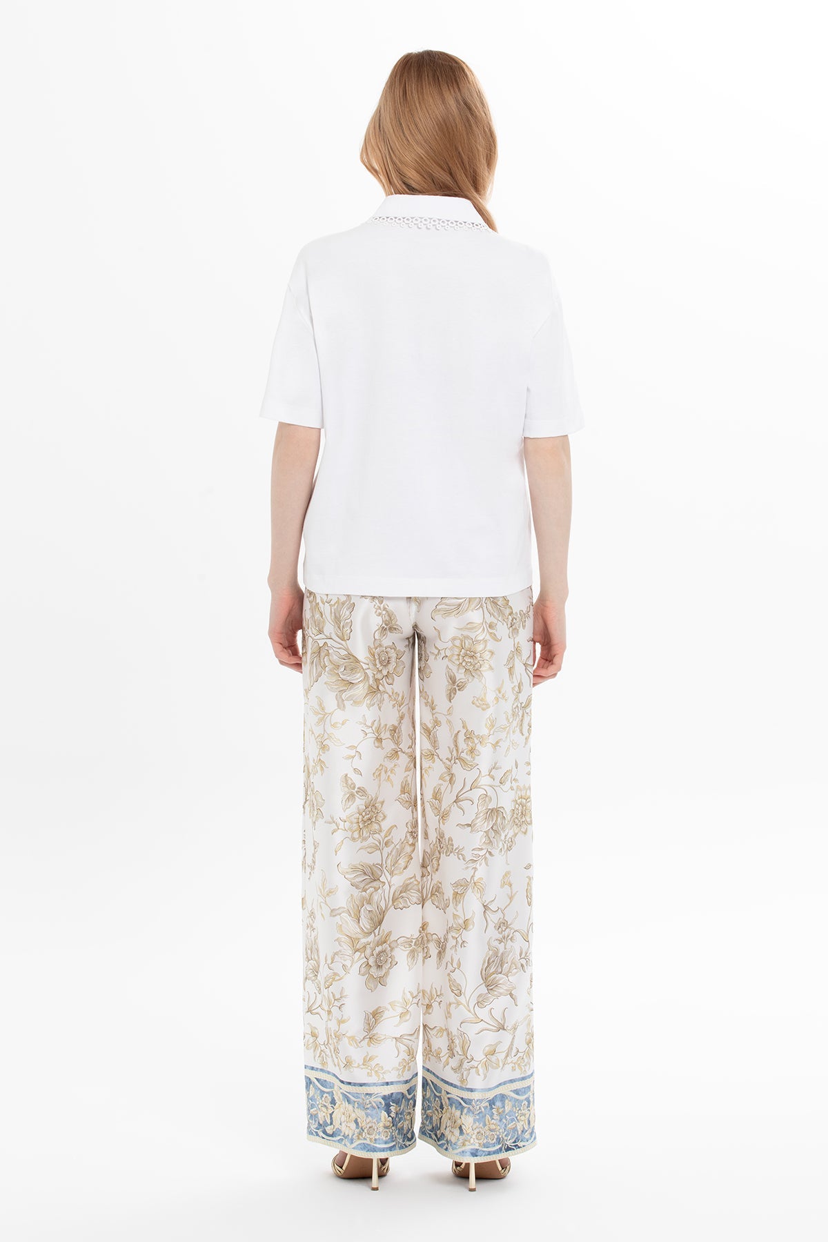 White T-Shirt with Zipper Detail