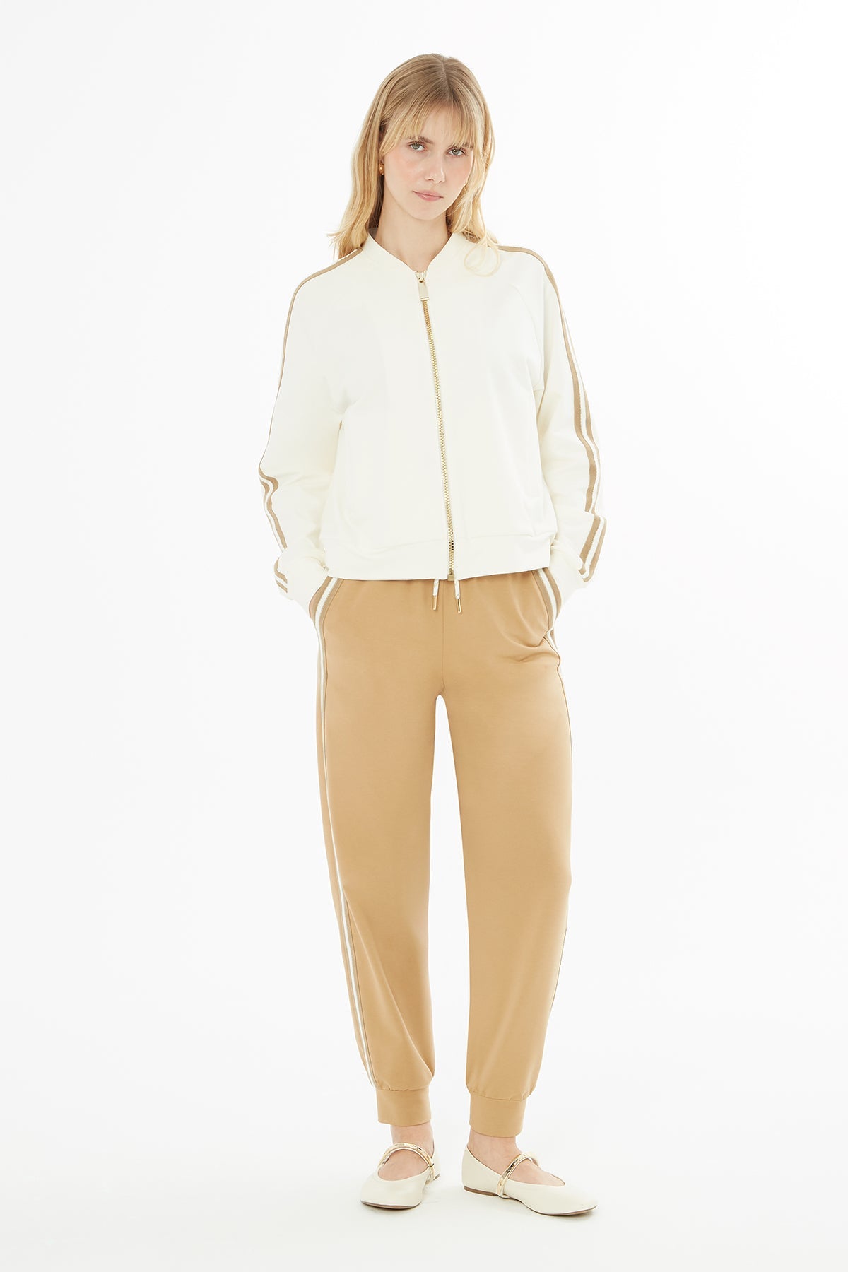 Brown Stripe-Detail Sweatpants