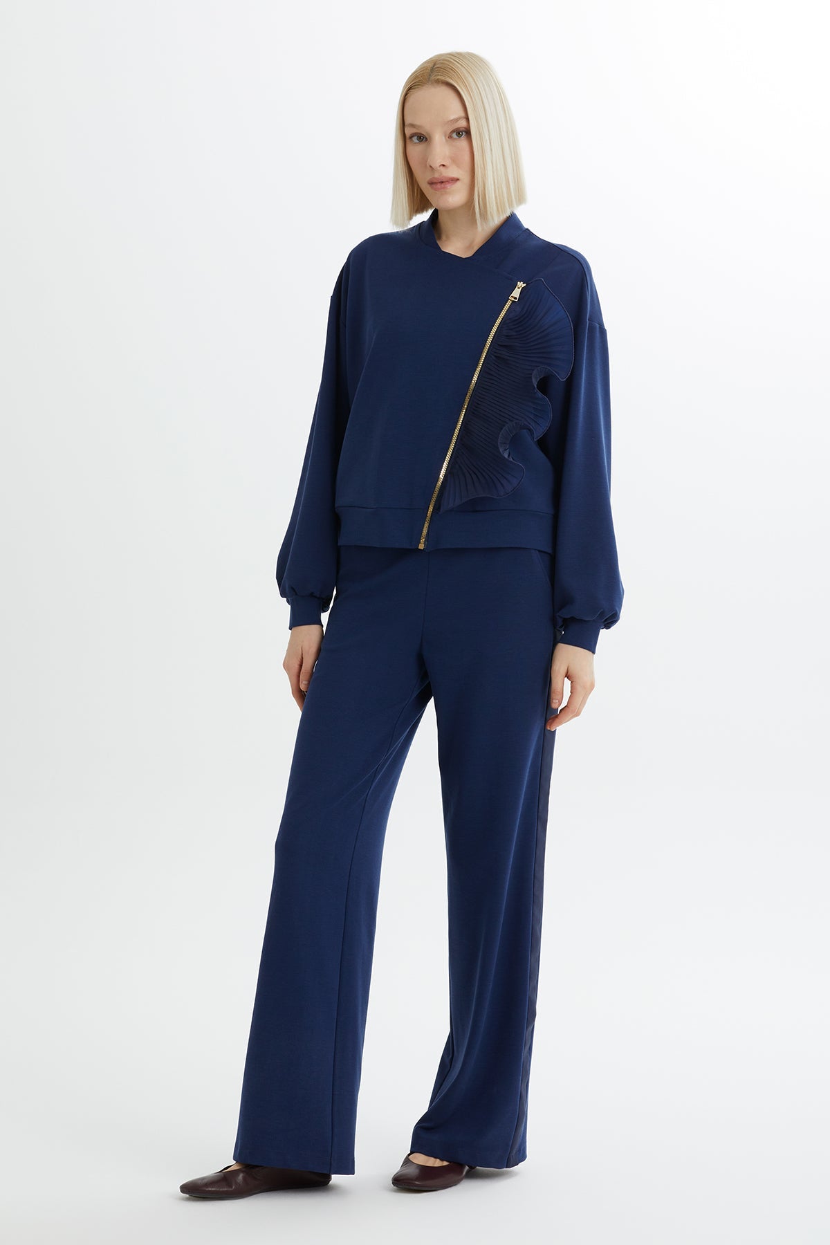 Zip-Closure Elastic Waist Sweatshirt Set