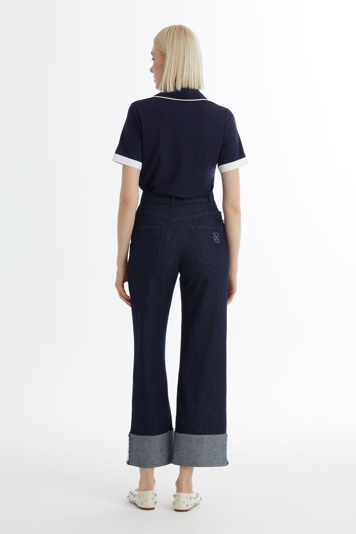 Embroidered Detail Jeans